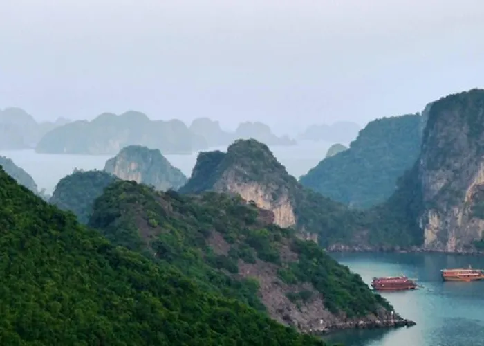 Gasthuis Overnight In Cat Ba Island *